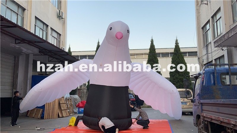 Giant Bird Inflatable Peach Pigeon Cartoon for Advertising