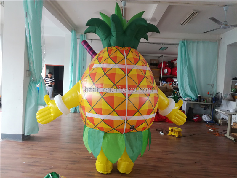 Moving Inflatable Costume Inflatable Pineapple Cartoon Doll Suit for Sale