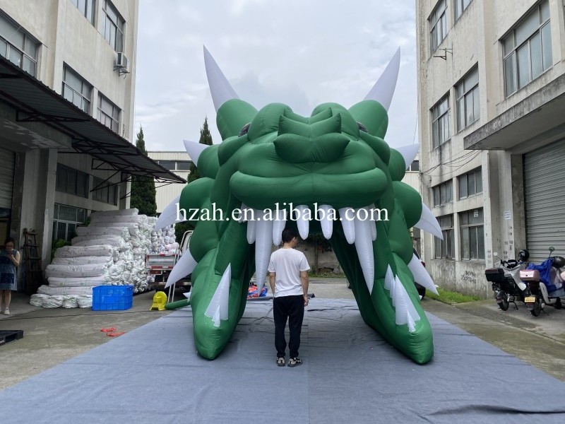 Halloween Giant Dragon Head Model Balloon Inflatable Dragon Tent Tunnel for Event Decoration