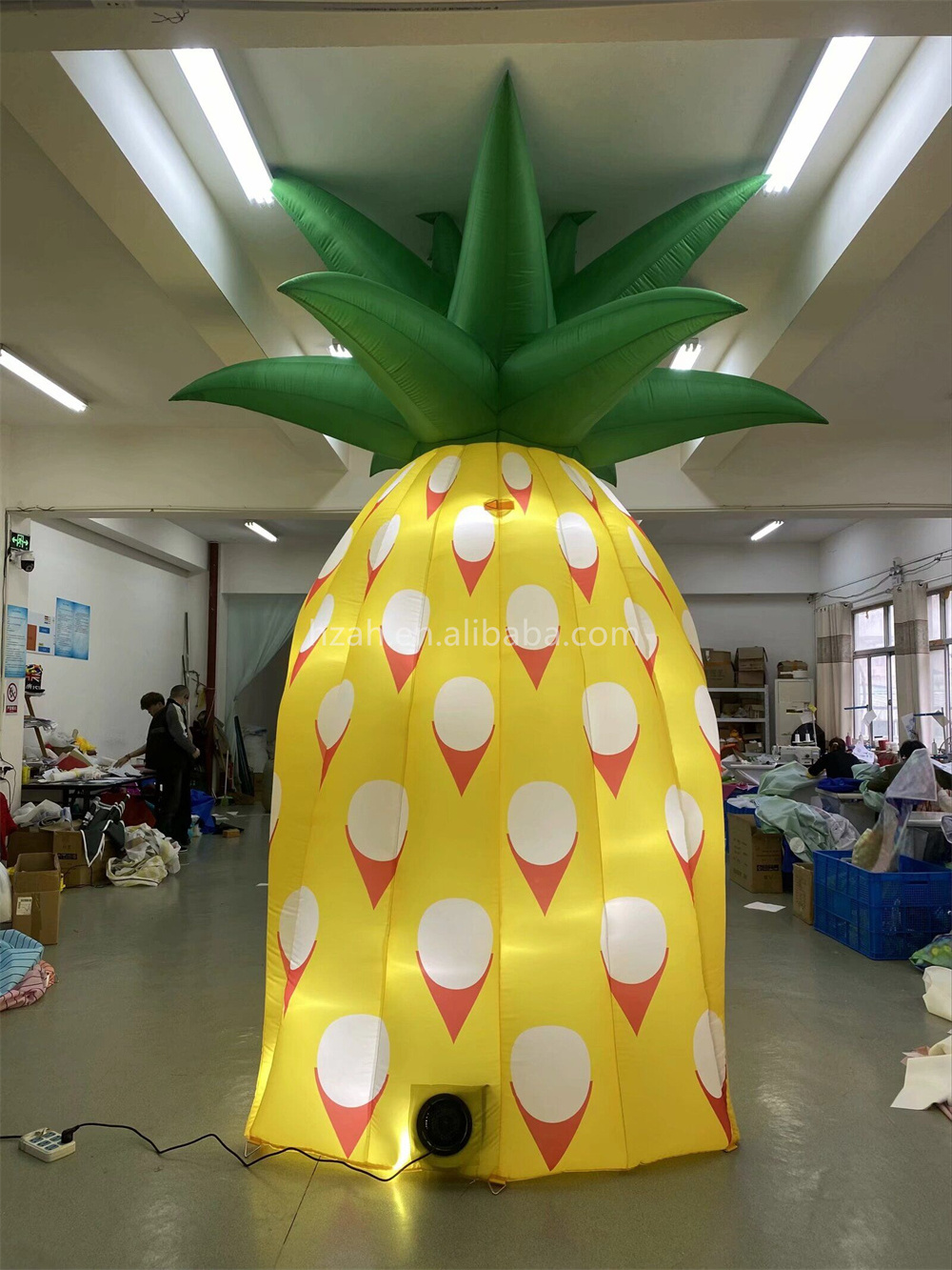 Advertising Entrance Giant Inflatable Pineapple Model Tent Inflatable Pineapple Arch Balloon for Promotion