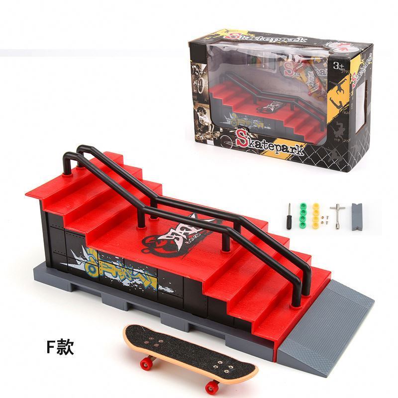 Educational Fun Training Games Fingerboard Skatepark toys 6 in 1 mini skate Ramp finger skateboard park