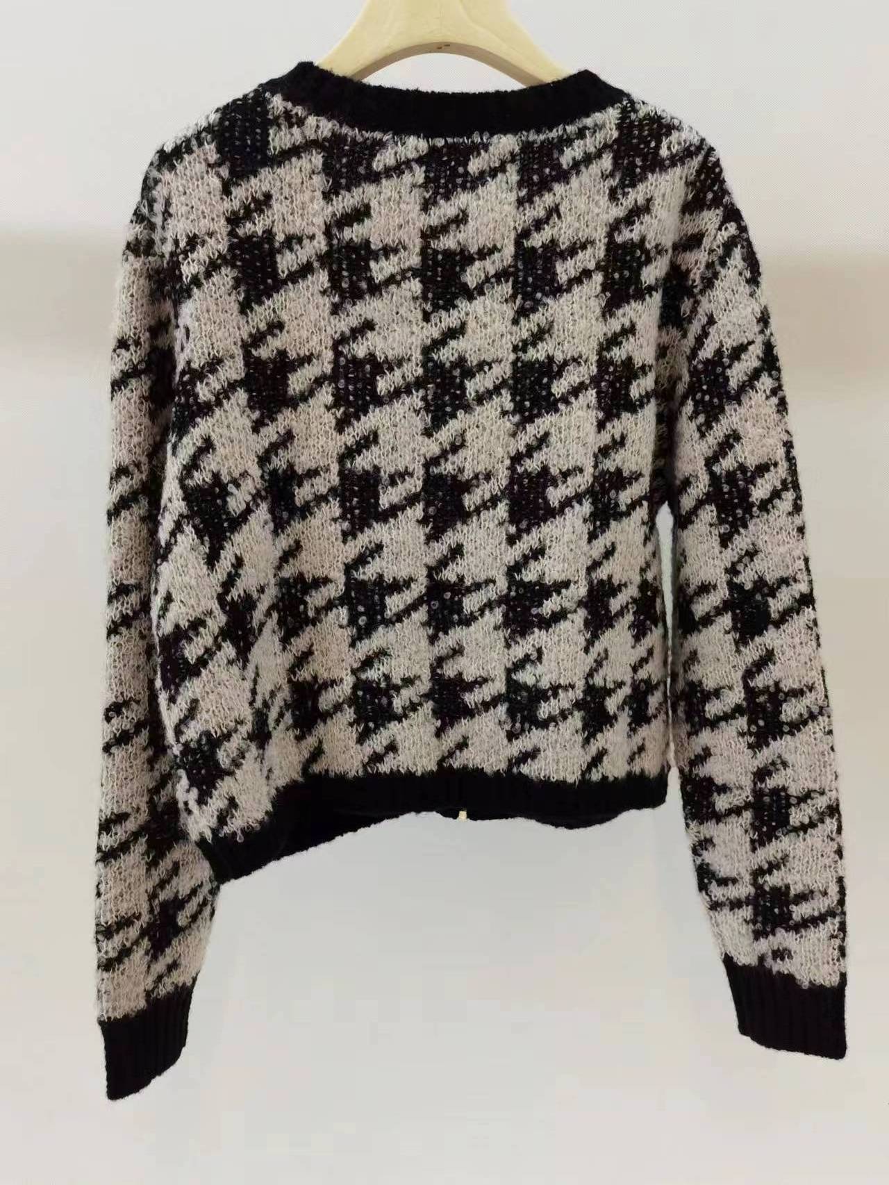 women alpaca cardigan sweater in jacquard pattern