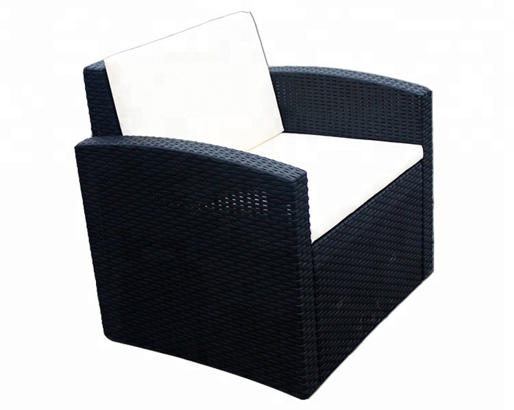 Garden Furniture Outdoor Low Price PP Injection Wicker Garden Outdoor Plastic Rattan Sofa Set