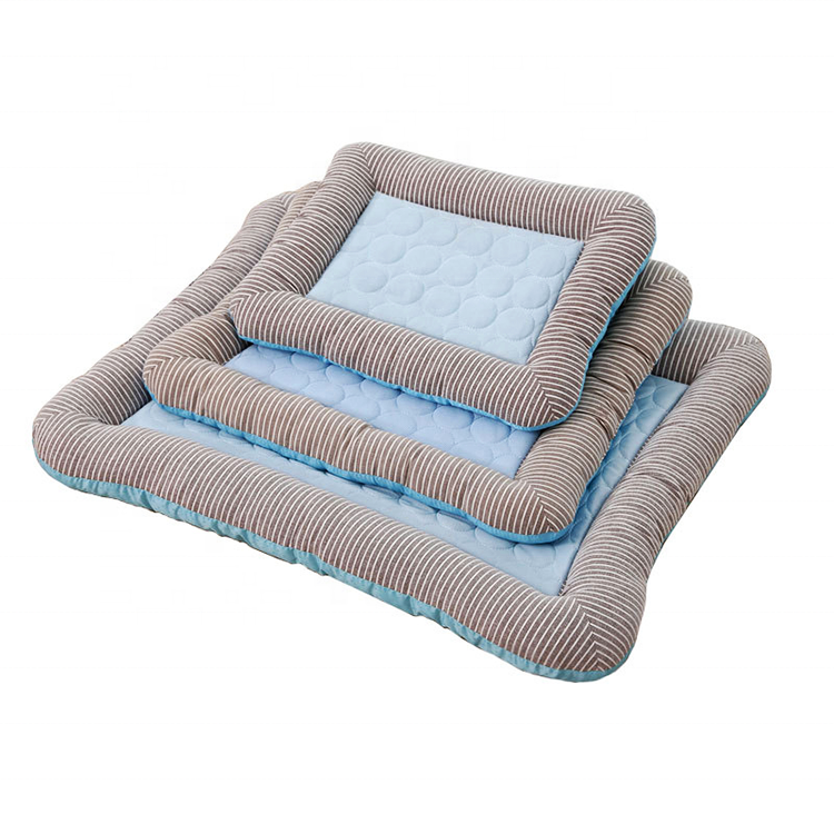 Dog Cooling Bed Summer Sleeping Cool Ice Silk Bed  Breathable Washable Pet Beds with Non-Slip Bottom