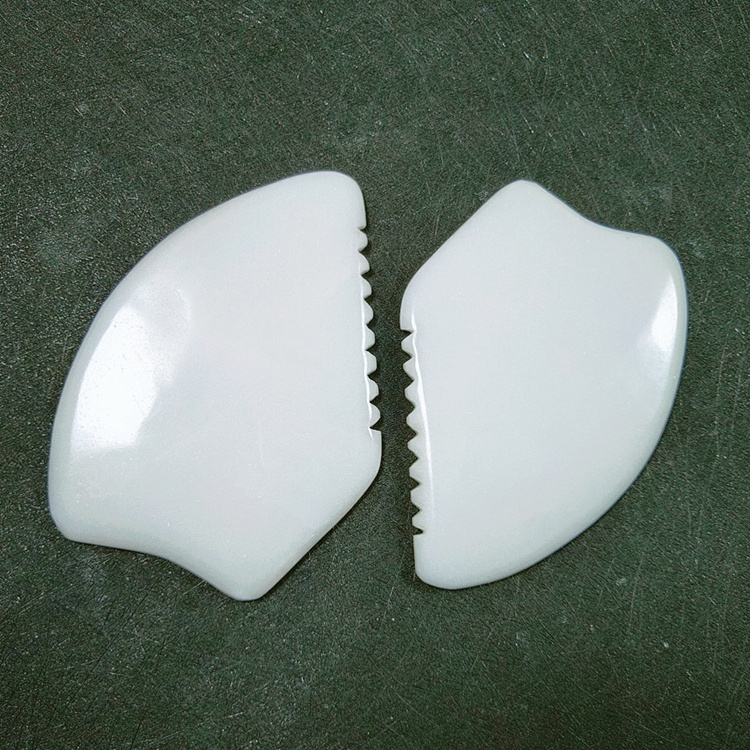 2023 Wholesale Natural Stone Heart Shape Guasha Facial Tool White Jade Gua Sha Body For Scrapers Face Massage