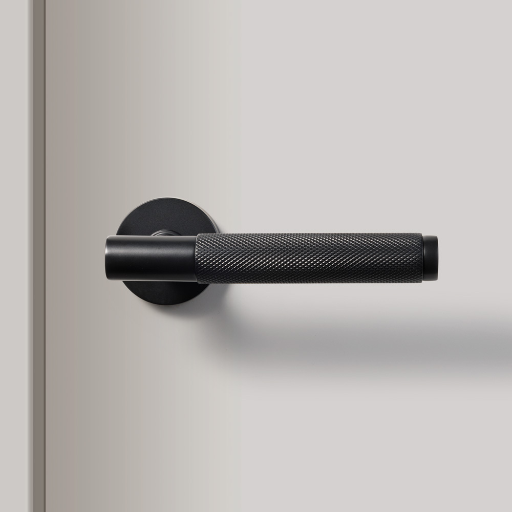 TIDO TEXTURE SERIES KNURLED MATTE BLACK LEVER DOOR HANDLE