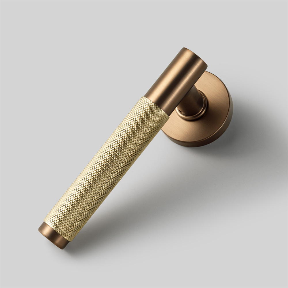 TIDO TEXTURE SERIES KNURLED MATTE ROSE GOLD SATIN / MATTE GOLD SATIN  LEVER DOOR HANDLE