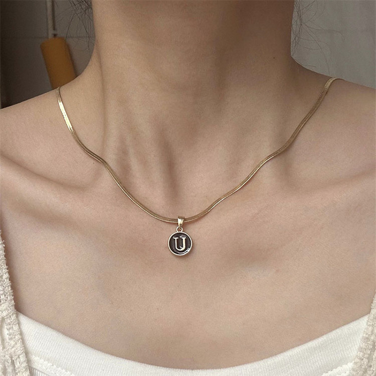 Customized Stainless Steel 18K Gold Plated Letters Necklace A-Z Pendant Snake Chain Choker Chain Women Men Jewelry Gift For Men