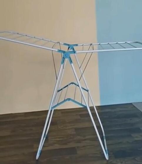 Indoor Outdoor Iron Laundry Hanger Folding Clothing Clothes Drying Rack Hanger Cloth Dryer with Powder Coated Finished