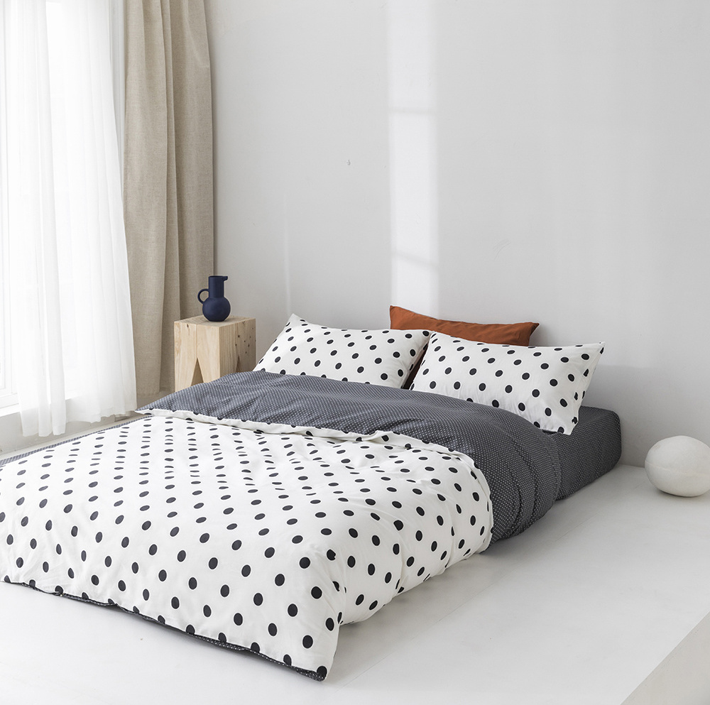 Ready to ship black dots printed wholesale Duvet Cover with pillowcase 3pcs bedding set