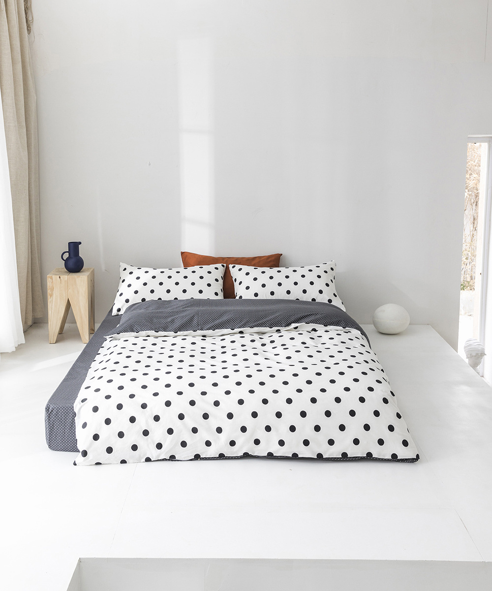 Ready to ship black dots printed wholesale Duvet Cover with pillowcase 3pcs bedding set