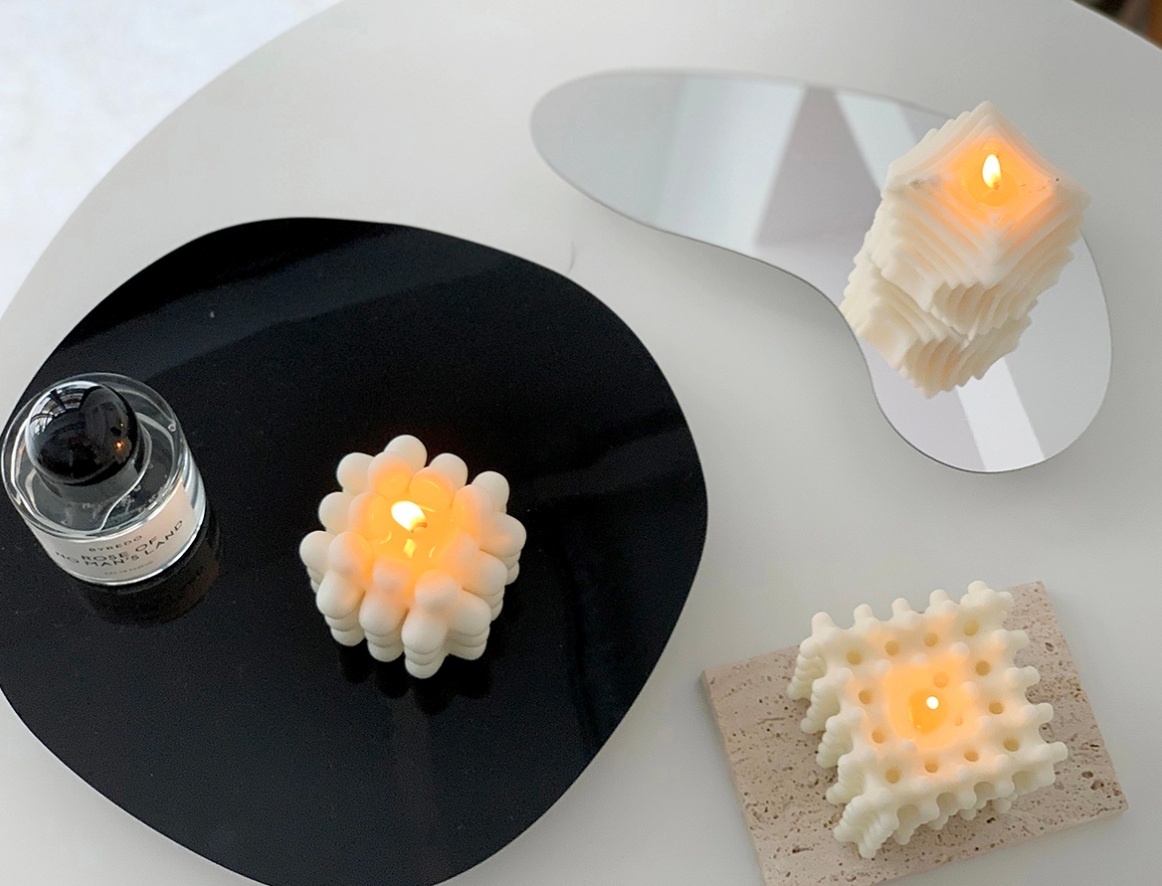 white candle Geometric Shapes Abstract Smokeless soy wax art Candle for Home Decor Photo