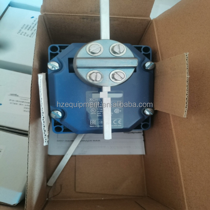 XCSE7511 XCSE7512  limit switches /  Safety door switch in stock Original genuine