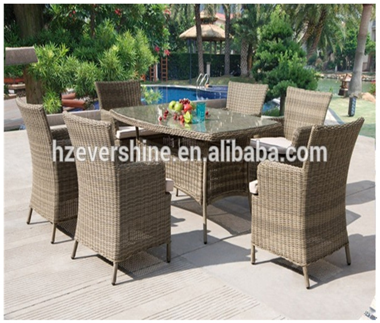 Aluminum PE Rattan UV resistant Garden Furniture 4 Seaters Outdoor Rattan Wicker Sofa Set