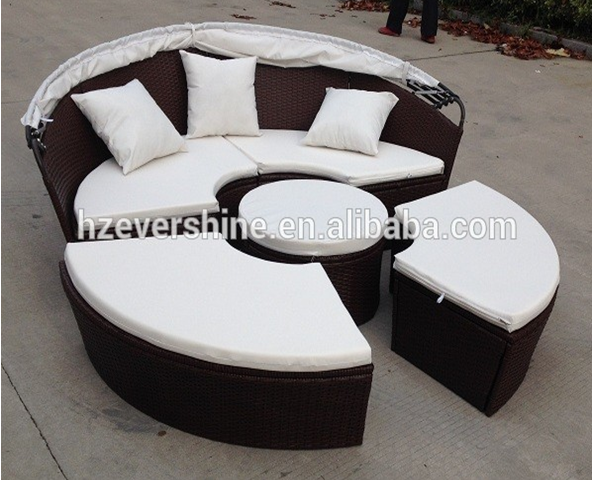 Outdoor Furniture Wicker Sofa with Retractable Canopy/ Round Rattan Beach Daybed Sun Lounger Steel Frame + Wicker/ PE Rattan