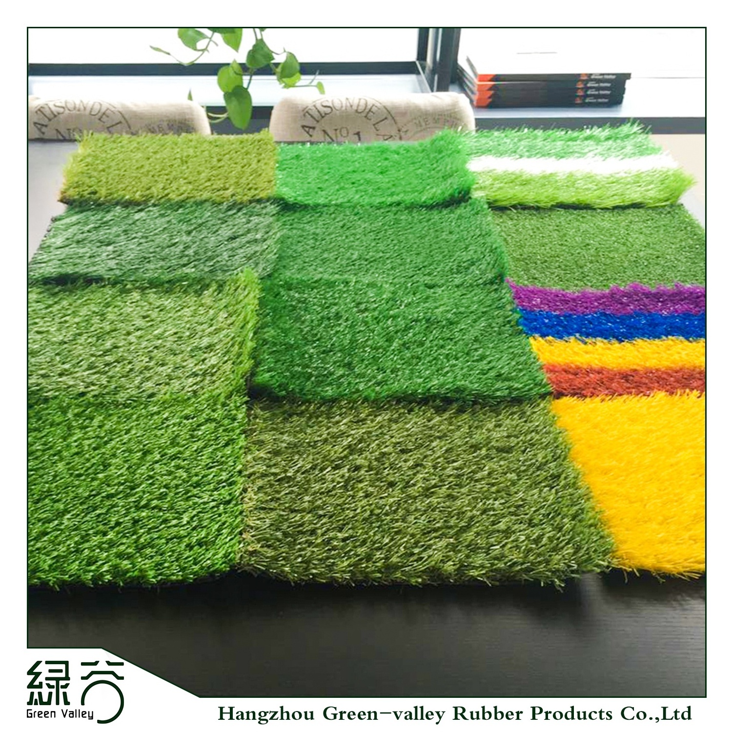 Synthetic Carpets Grass Golf Turf Garden Ornament Landscaping Artificial Grass for Gardens