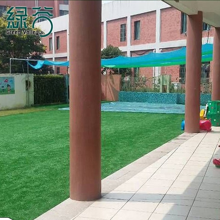 Factory price artificial grass carpets for football stadium