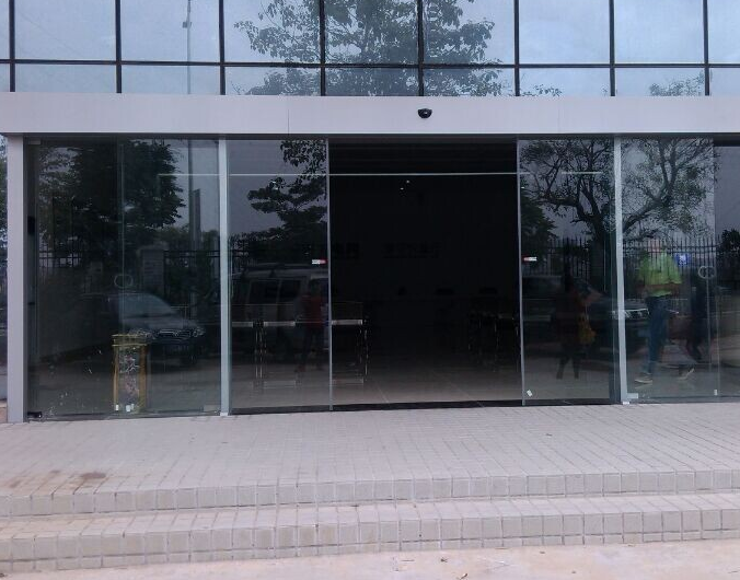 High Quality Infrared Automatic Glass Used Sliding Glass Doors Sale Modern Induction Door