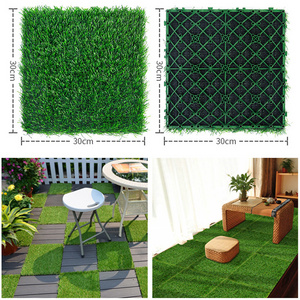 Artificial Grass Squares Tiles Small Faux Grass Patch Turf Mat Grass for Crafts Patio Wall Decor Green