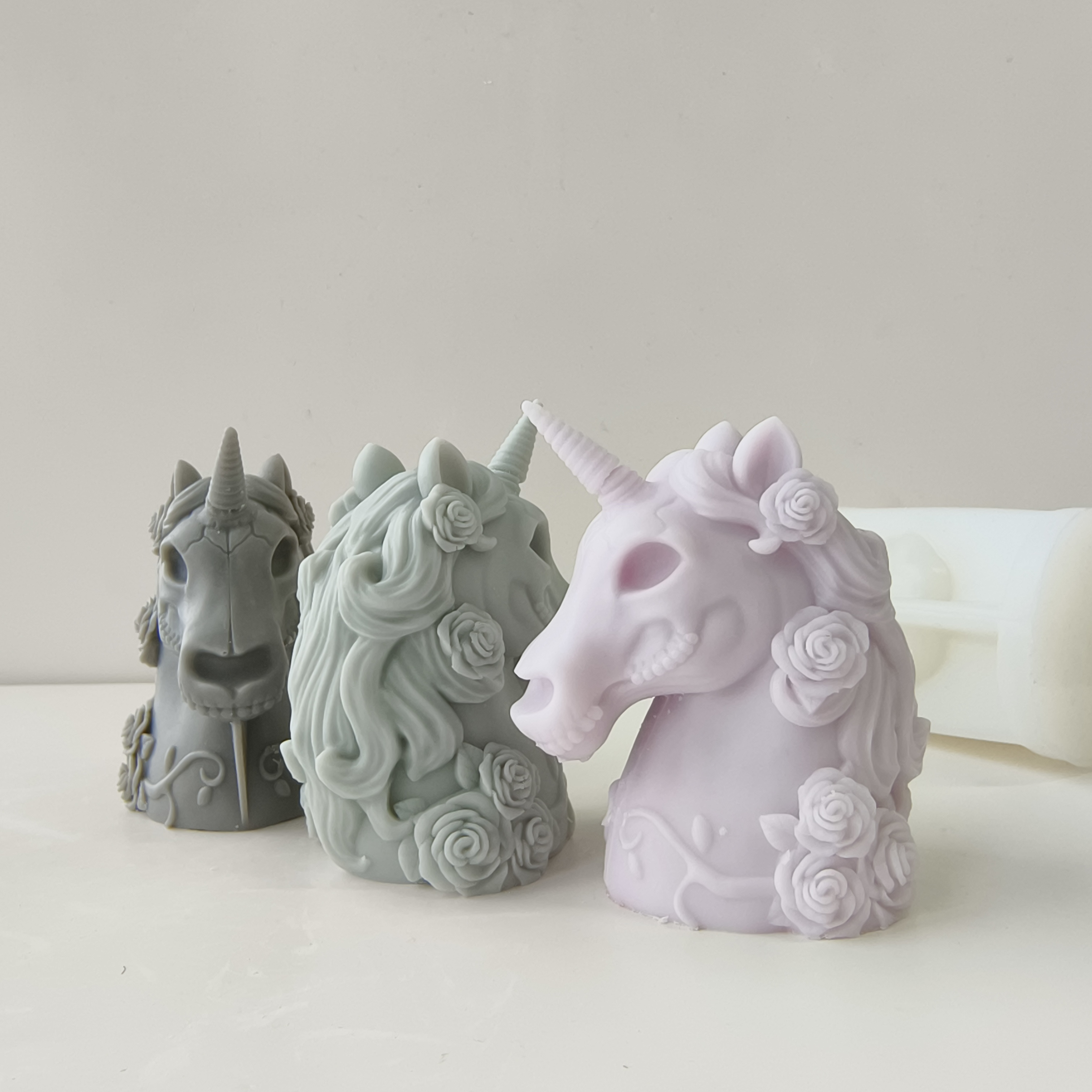 J10109 Creative 3D Unicorn Silicone Mould Handmade Home Decoration Painted Plaster Mould Aroma Candle Silicone Mould