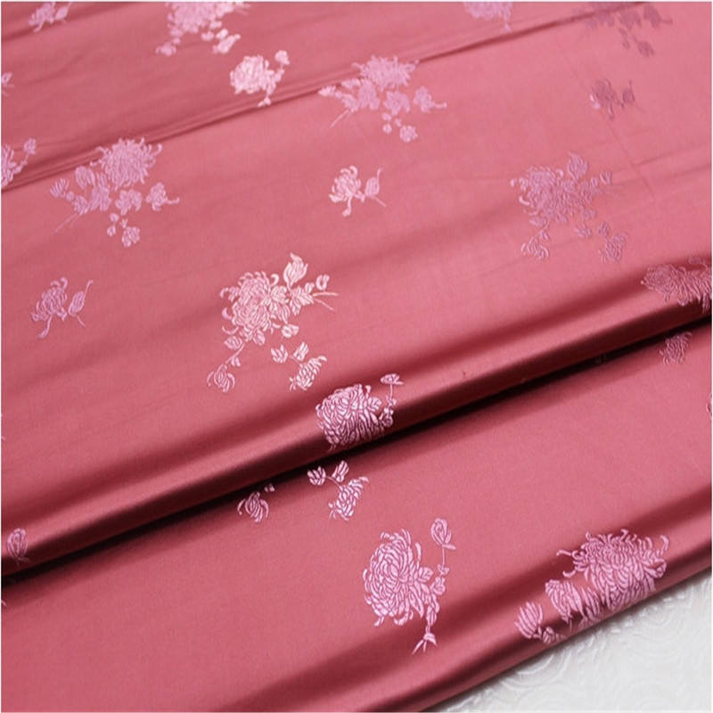 In-stock Chinese Supplier Whole Price Beautiful Floral Good Texture Jacquard Brocade Fabric for Tang suit