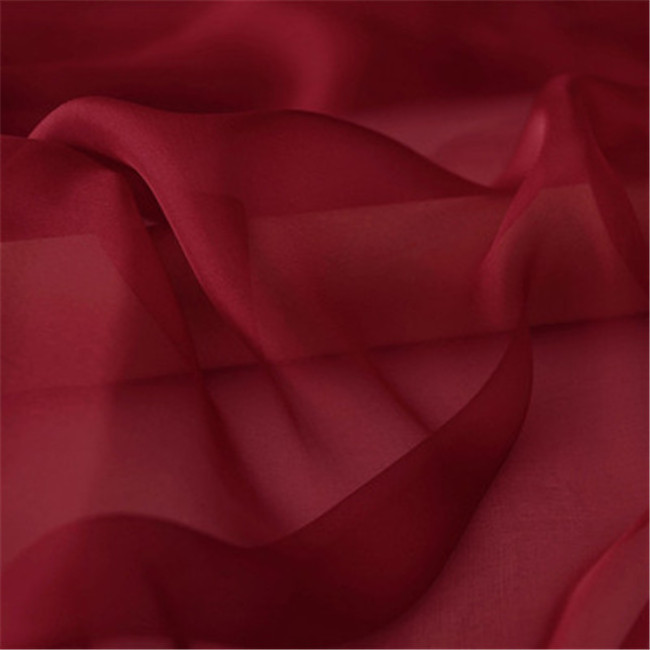 High Quality Soft Hot Selling Fabric 100% Mulberry Smooth Silk Chiffon Fabric for Summer Dress