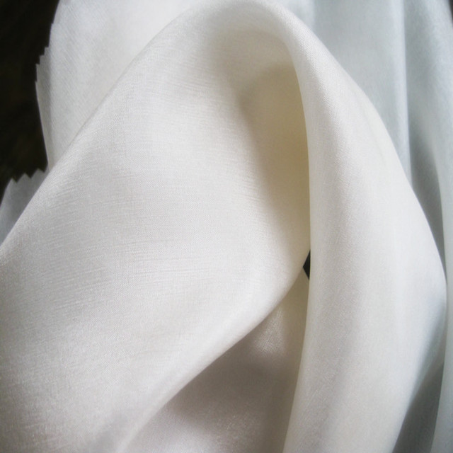 4.5 m/m 100% Natural White Soft Silk Pongee Fabric for Hand Painting Dye Scarf on Line Soft Textile