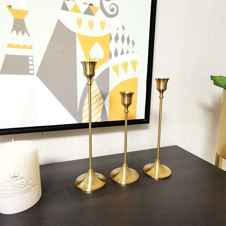 Wedding Centerpieces Minimalist Fancy Tapered Candlestick Metal Brass Gold Silver Candle Holder for Christmas