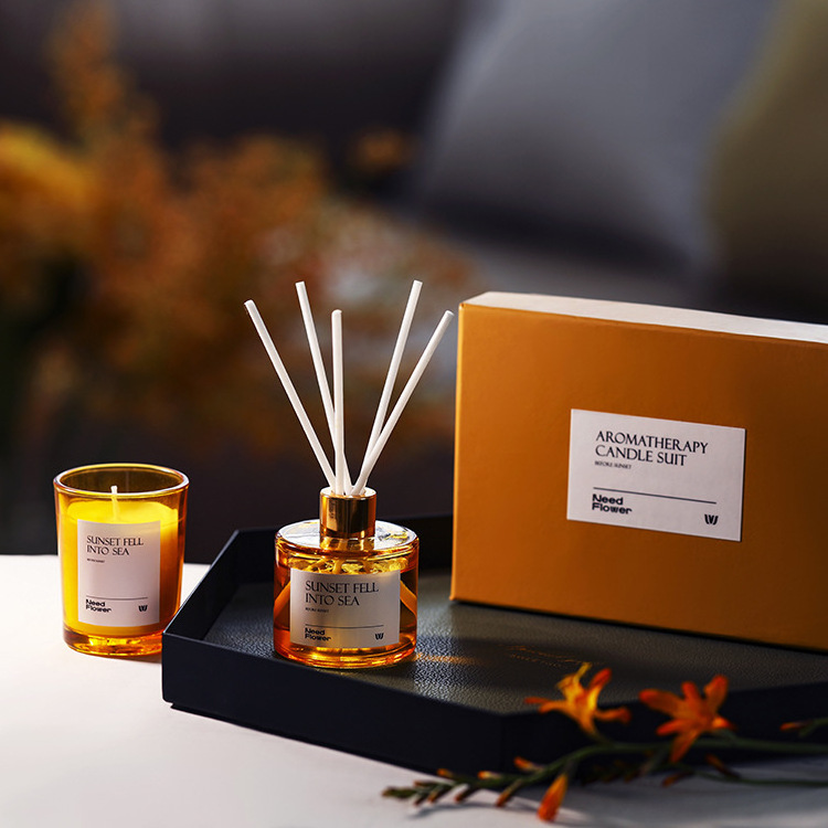 Wholesale Custom Fragrance gift Reed diffuser Scented Candles sets orange glass jar Candles for home decor gifts