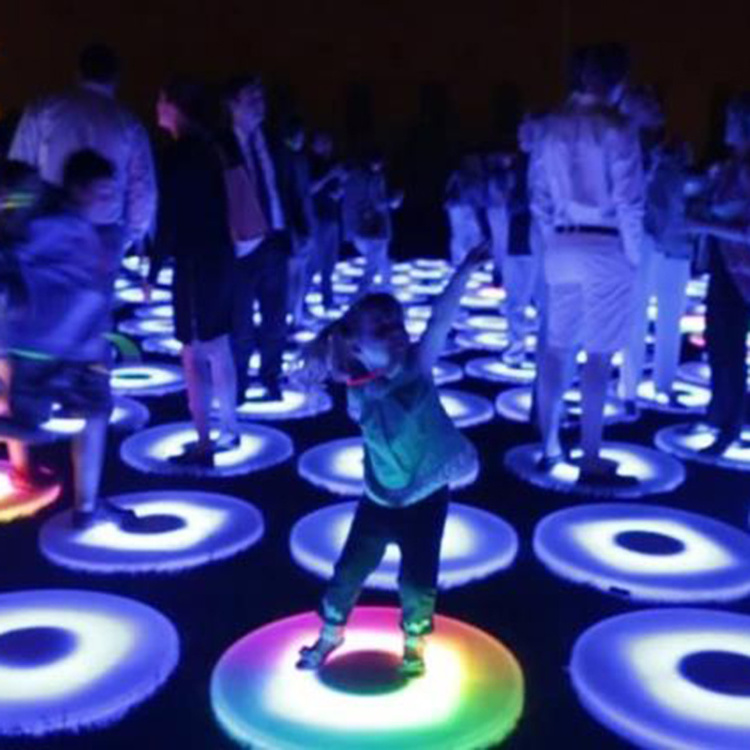 HOT new design waterpoof cheap modern  portable led dance floor tiles for sale