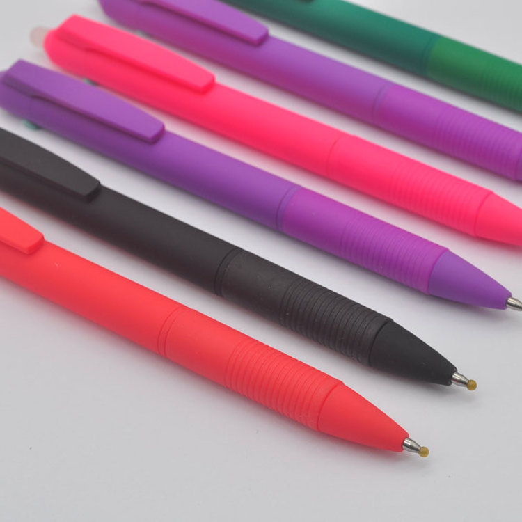 0,7mm clicker erasable pen with smooth writing and clean erasing by friction