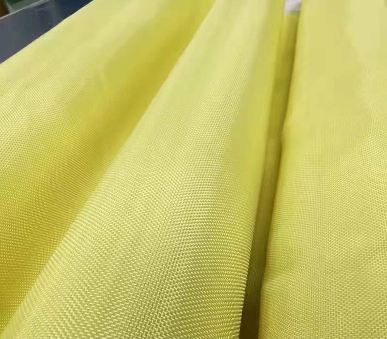 1000d200g Hot Selling Cut Resistant Stab Proof Plain Twill Kevlars Para-aramid Fiber Cloth Knitted Aramid Fabric 400gsm