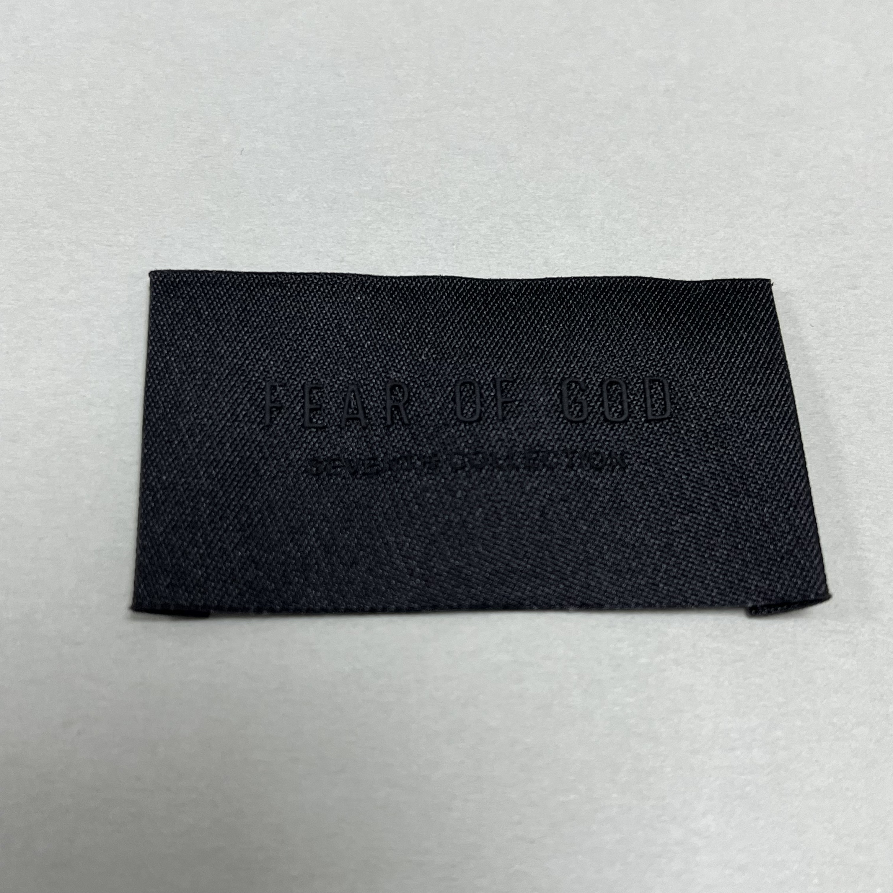 Custom Fashion Logo 3d Embossed Silicone Logo Clothing Woven Labels Luxury Wash Label Neck Label for Clothes Customized 500pcs