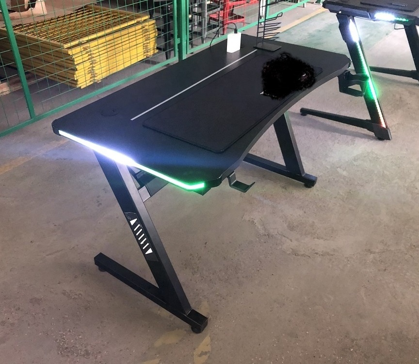 Peru Gamer Tables Gaming Modern gamer table adjustable executve desk gaming desk mesa de oficina work home Gamer line furniture