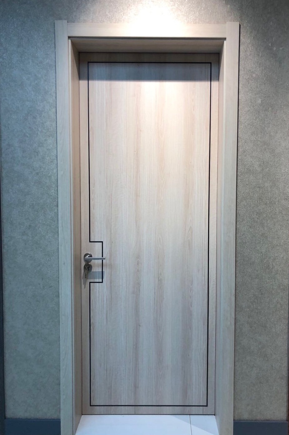 Luxury Design Wooden Veneer HPL Finished Composite Door Prehung Bedroom Interior Doors