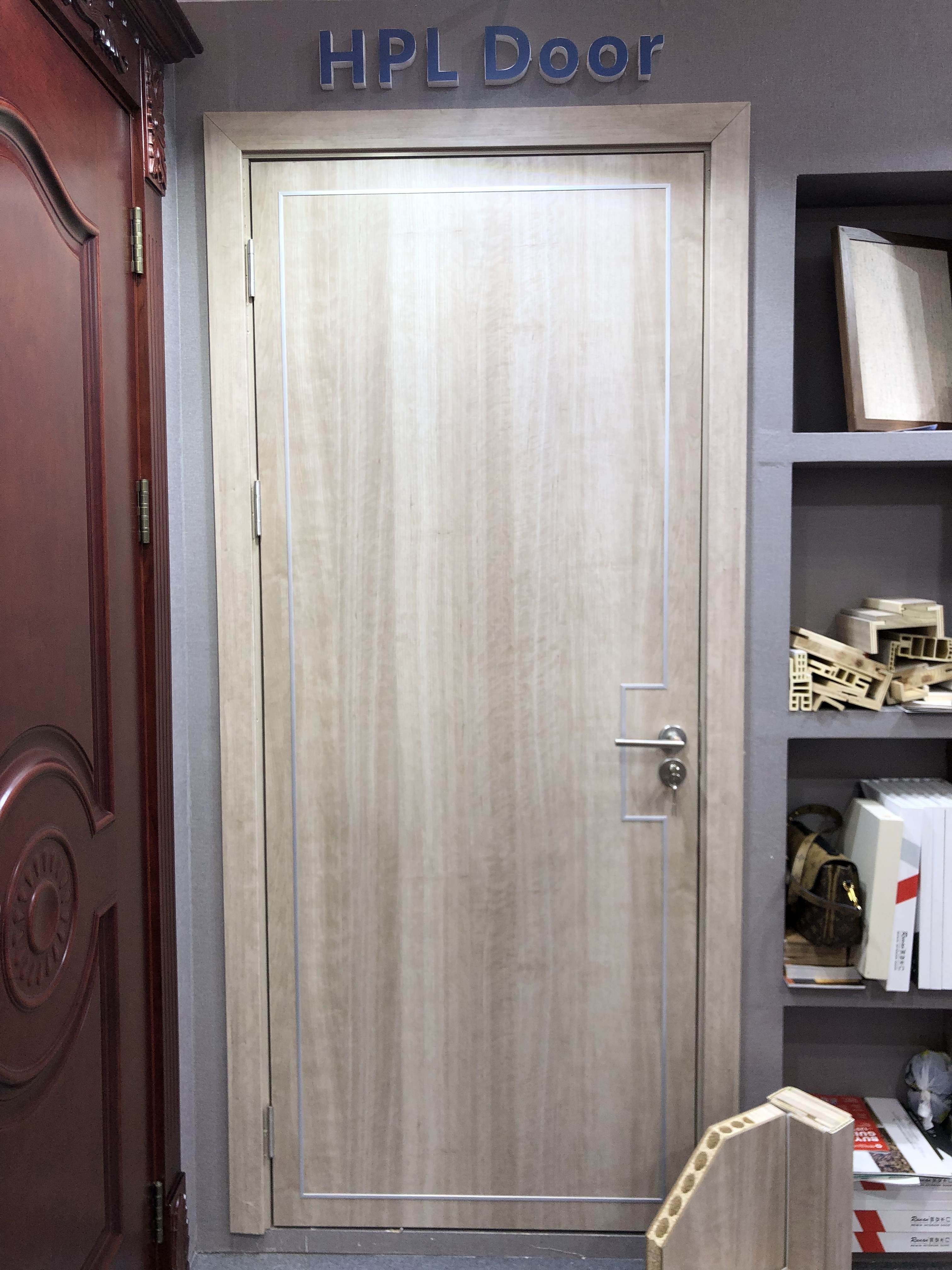 Luxury Design Wooden Veneer HPL Finished Composite Door Prehung Bedroom Interior Doors