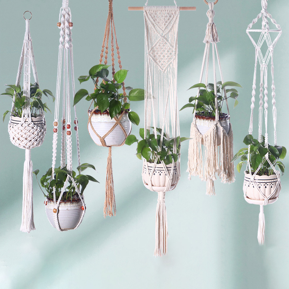 Wholesale Handwoven Macrame Cotton Outdoor Hanging Plant Holder Hangers With Wood Home Decorations