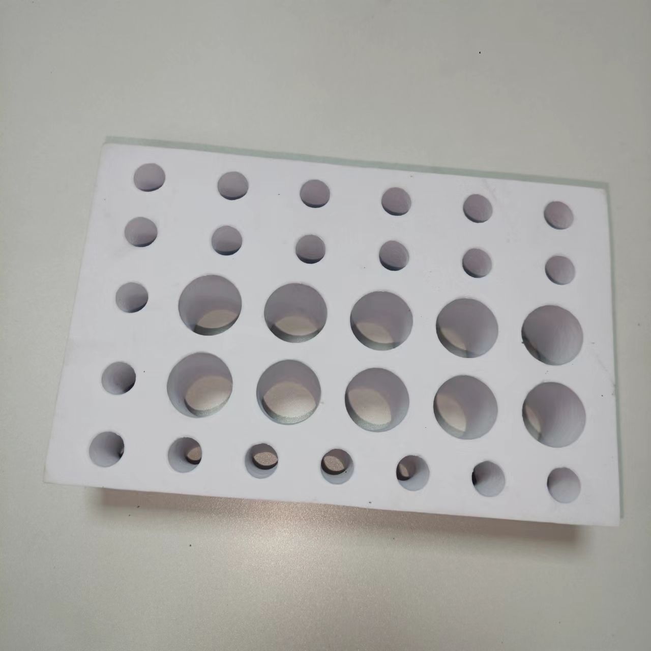 Protective Packaging EVA Foam Insert Die Cut EPE Foam Packaging Used To Protect Fragile And Delicate Products