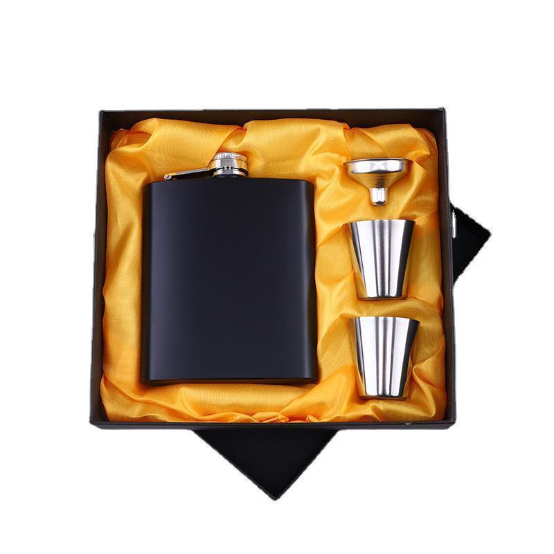 alcohol whiskey liquor Rum Vodka  8 oz Durable Construction Flasks for Liquor Stainless Steel Pocket Container gift for men