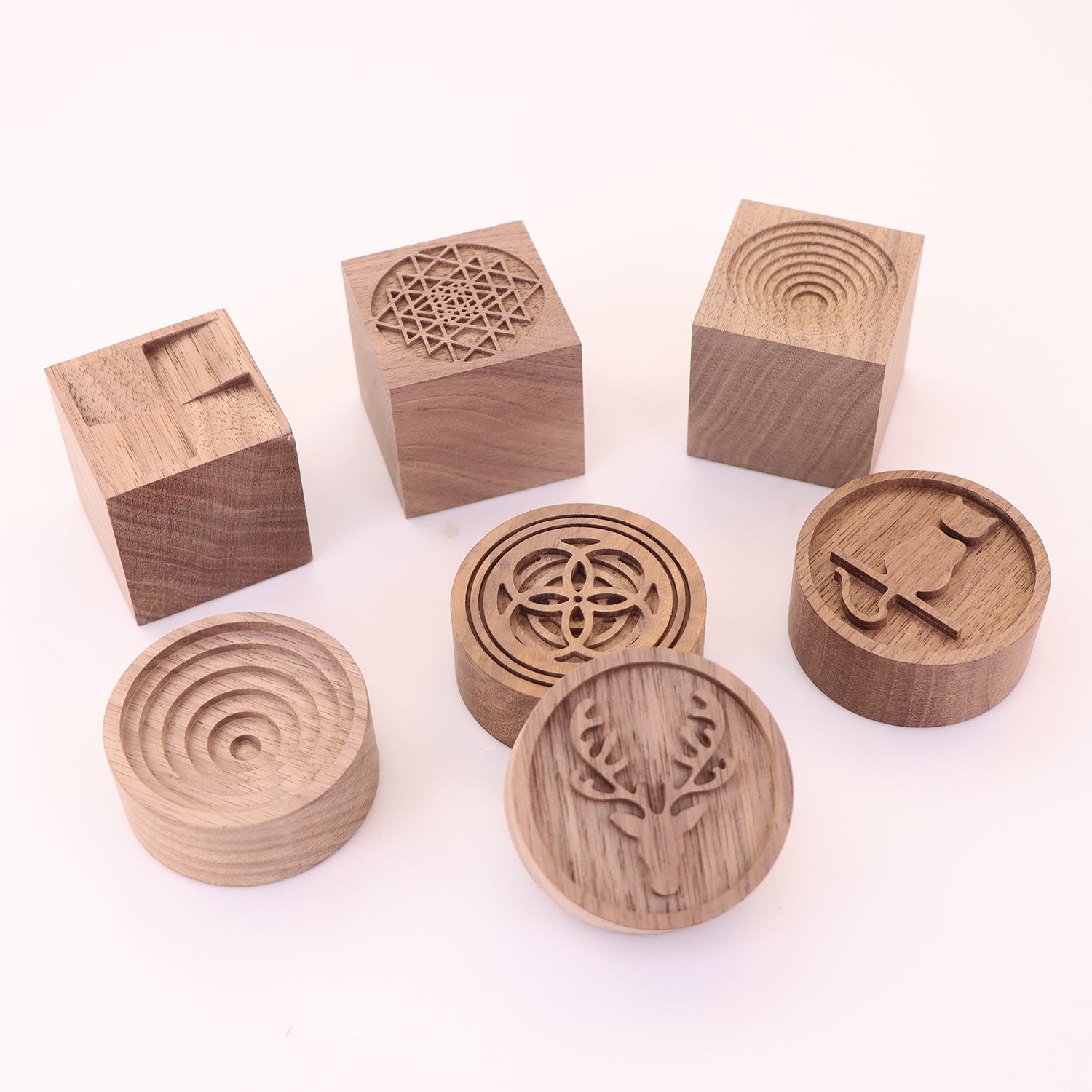 Wholesale Mini No Fire Aromatherapy Wooden Essencial Oil Diffuser Air Clear Diffuser Wood