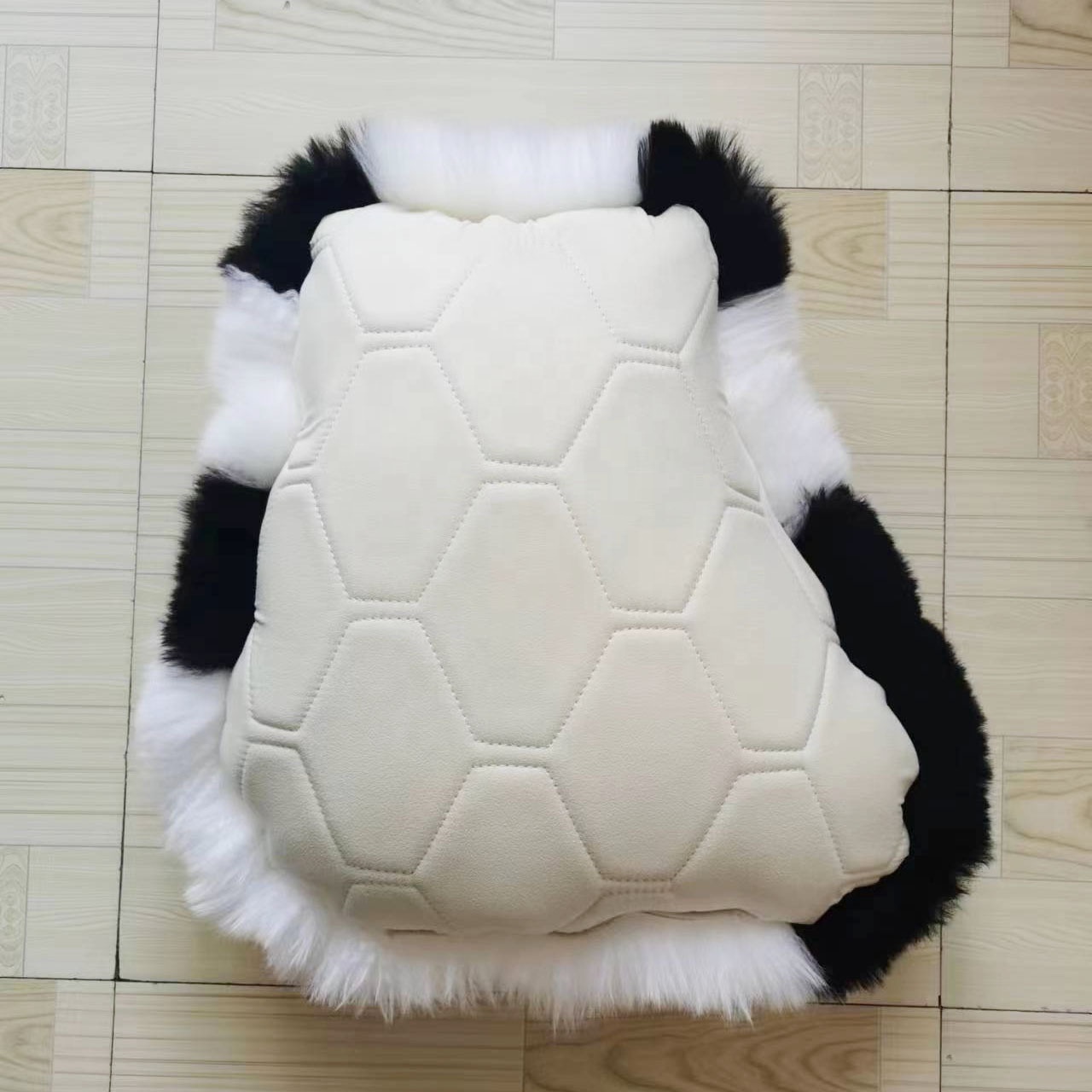 Panda Shaped Faux Fur Chair Cushion Design-E Soft Memory Foam Floor Seat Cushion Cute Animal Chair Pad with Removeable Cover