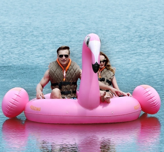 Custom motorized floating lounge inflatable flamingo air mattress pool floating