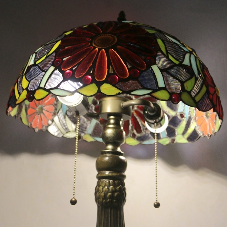 LongHuiJing High Quality Custom 16Inch Wide Big Flowers Humming bird Stained Glass Lampshade Tiffany Lamp Zinc Base