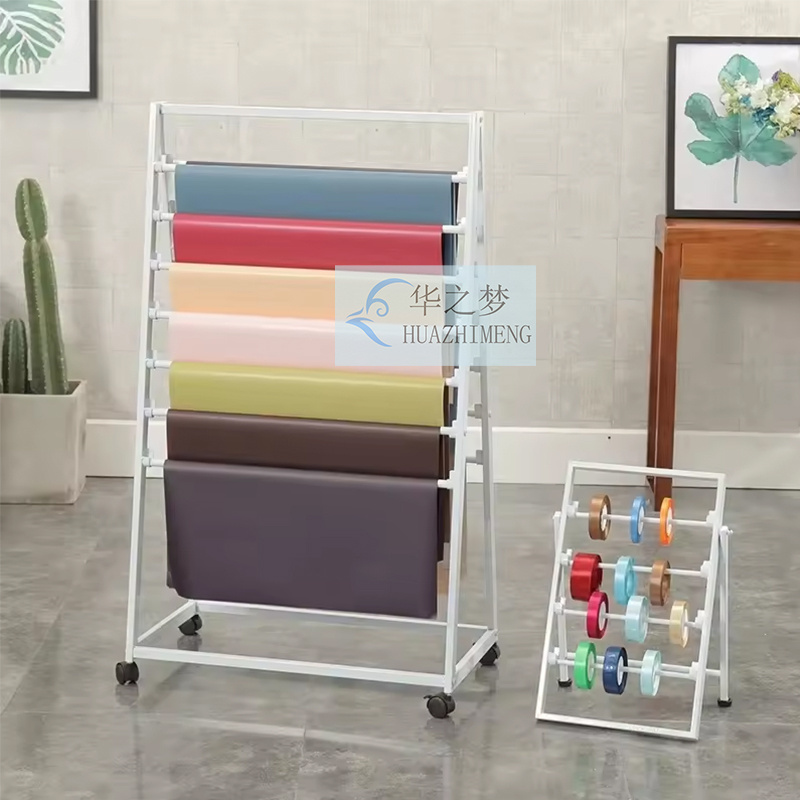 Morden Standing Carpet Display Rack Fabric Sample Display Blanket Rug Metal Displays Stand With Wheels