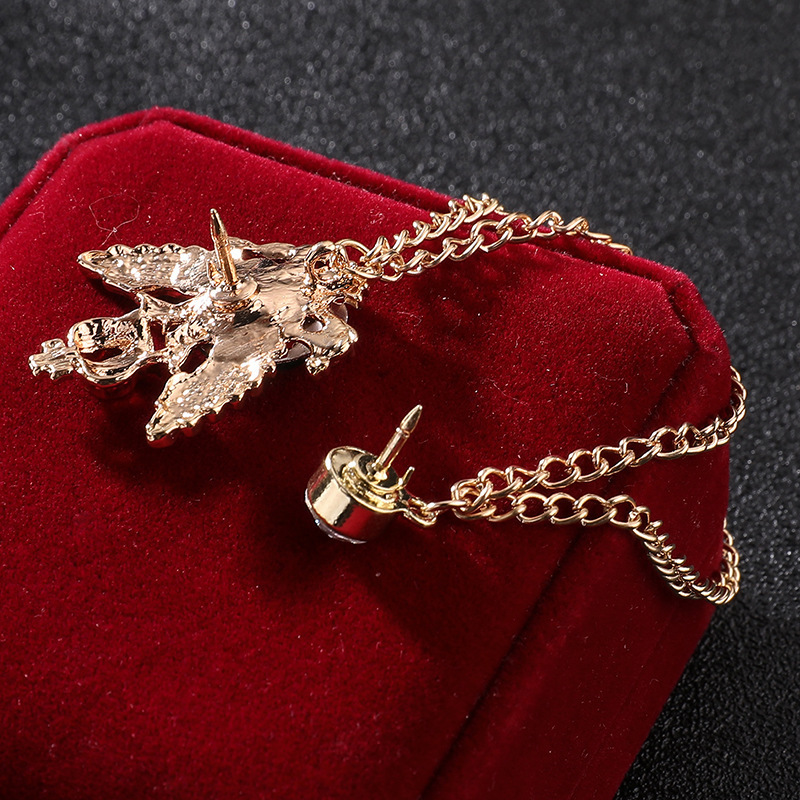 Mens Crown Brooches Retro Safety Lapel Pin With Chain Rhinestone Tassel Brooch