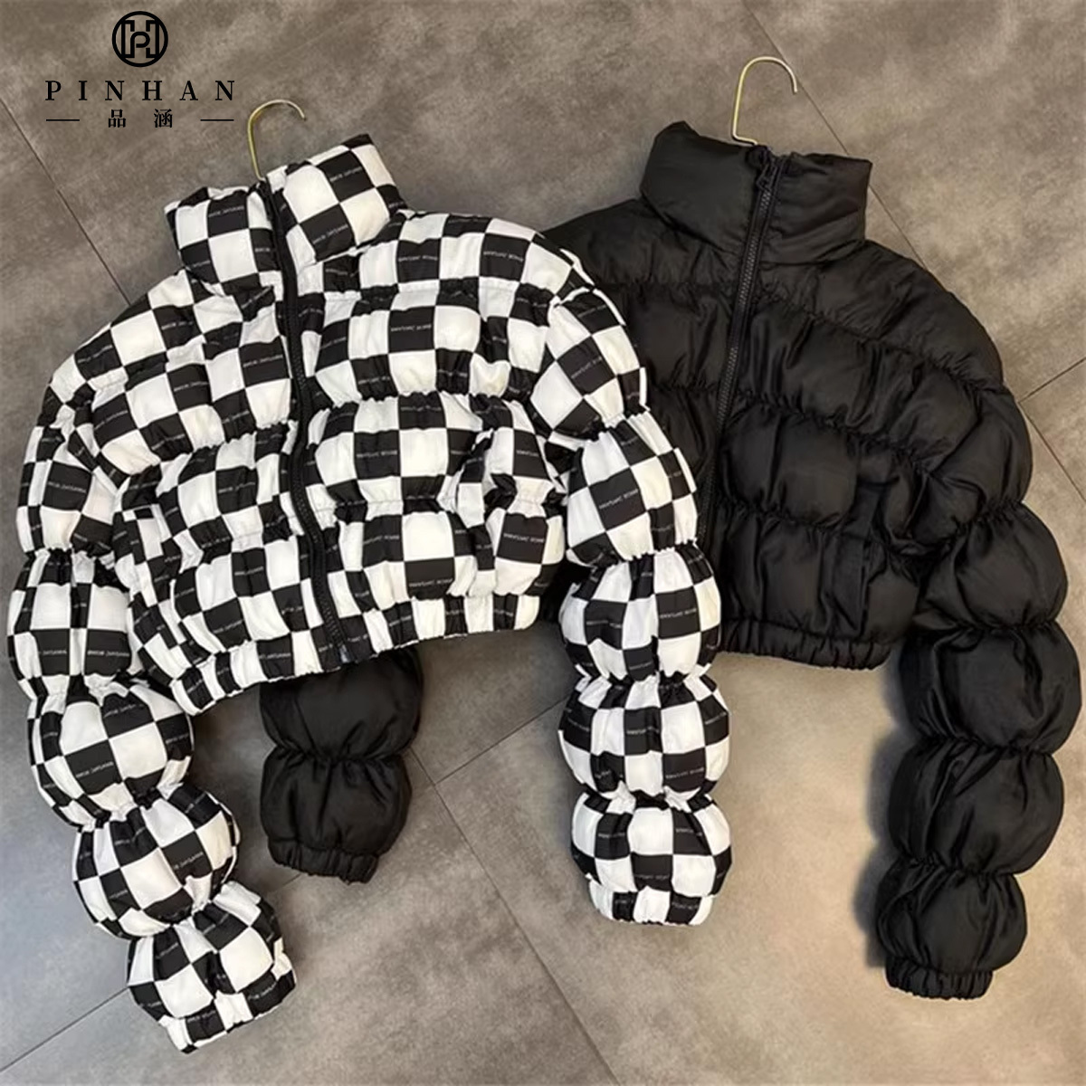 2023 Custom Short Stand Collar Women's Down Jacket Solid Color Black and White Checkerboard Design Bubble Sleeve Design Jacket