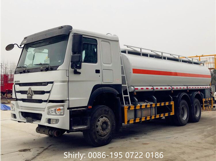 SINOTRUK HOWO 25000L Fuel Oil Petrol Tanker Truck Fuel Dispenser Refueling Truck for Sale 10 1 Liter Aluminum Oil Tank Manual