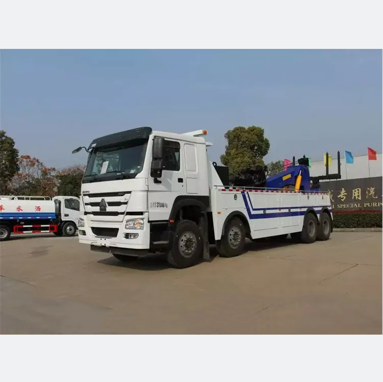 Good Price HOWO 8*4 Customized 40tons Towing Wrecker Truck with Rotator Hydraulic Lifting