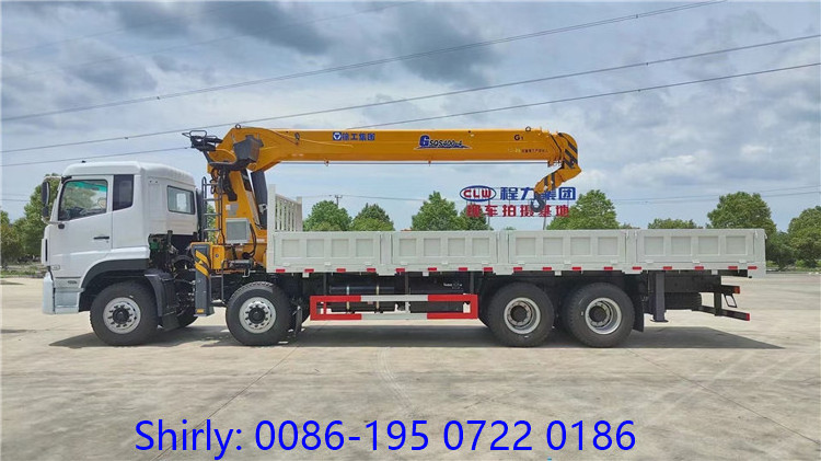 China Good Price 8*4 Truck Crane 15 Tons Telescopic Boom Truck Mounted Crane for Export