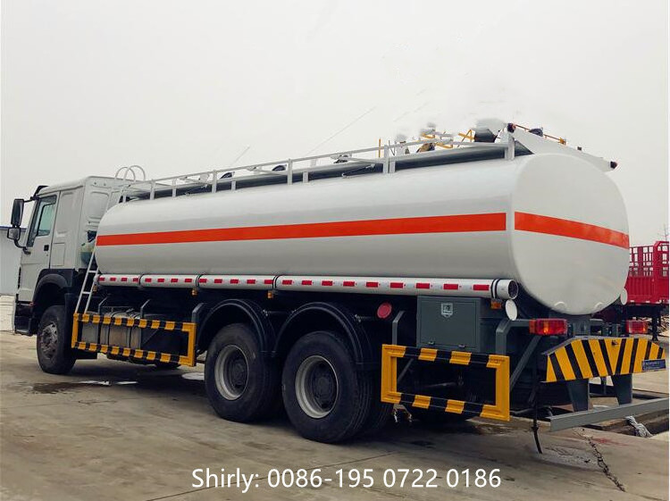 SINOTRUK HOWO 25000L Fuel Oil Petrol Tanker Truck Fuel Dispenser Refueling Truck for Sale 10 1 Liter Aluminum Oil Tank Manual